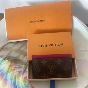 LV card holder